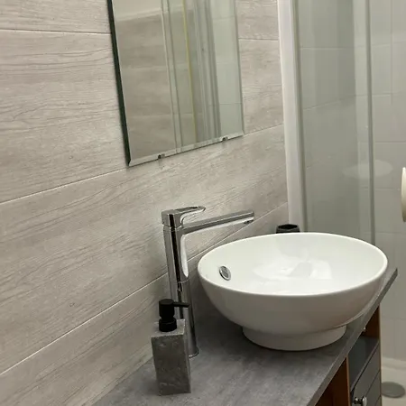 - Proche Croisette Avec Jardin Cannes