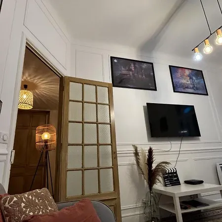 - Proche Croisette Avec Jardin Apartament *